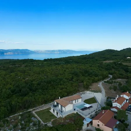 Tonka With Jacuzzi Sauna And Private Pool Villa *