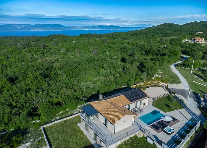 Tonka With Jacuzzi Sauna And Private Pool Villa Labin (Istria)