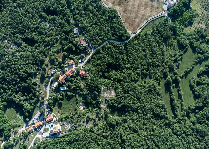 Tonka With Jacuzzi Sauna And Private Pool Vila