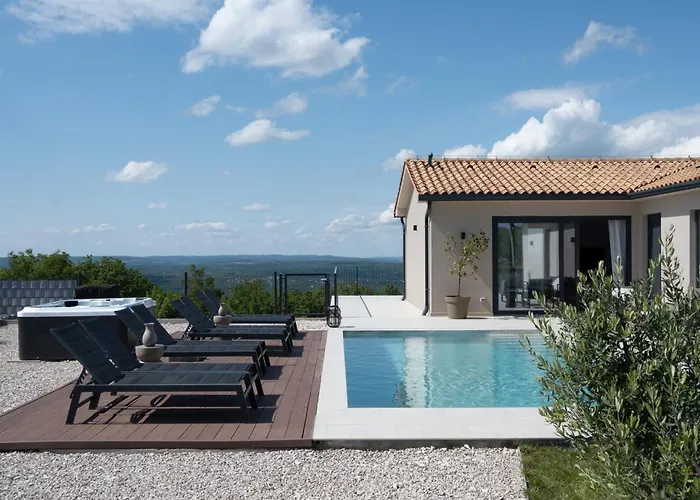 Tonka With Jacuzzi Sauna And Private Pool Labin (Istria)