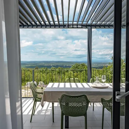 Tonka With Jacuzzi Sauna And Private Pool