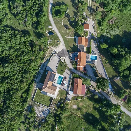 Tonka With Jacuzzi Sauna And Private Pool Villa Labin (Istria)
