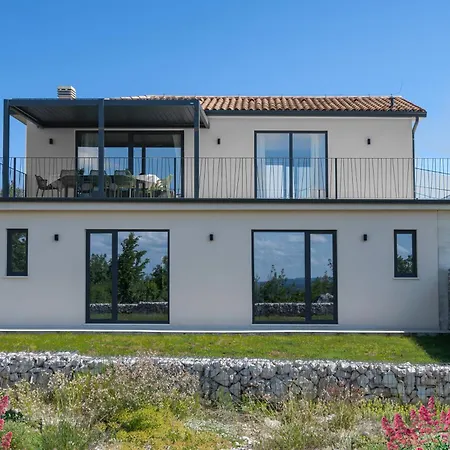 Willa Tonka With Jacuzzi Sauna And Private Pool Labin (Istria)