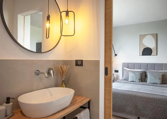 Tonka With Jacuzzi Sauna And Private Pool *